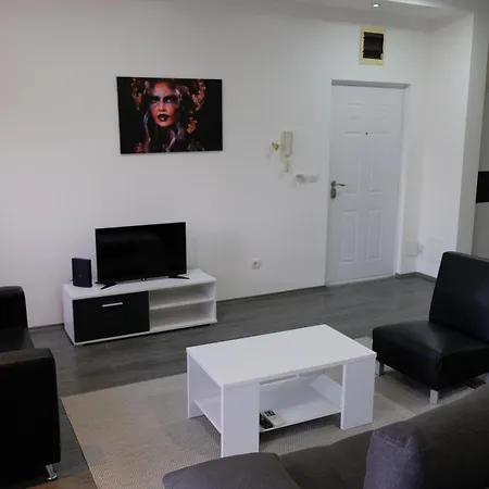 Ring Apartment
