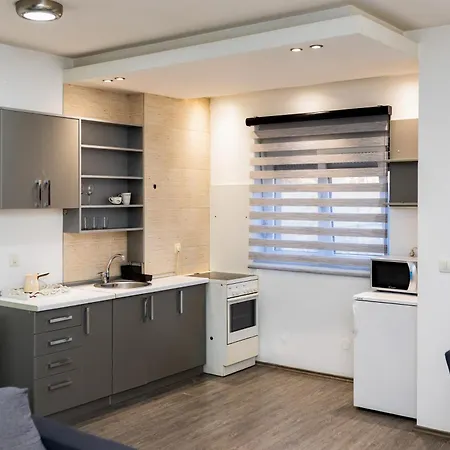 Apartment Ring